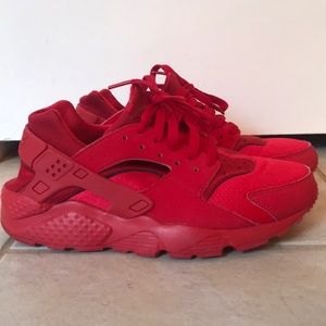 Red Nike Huaraches